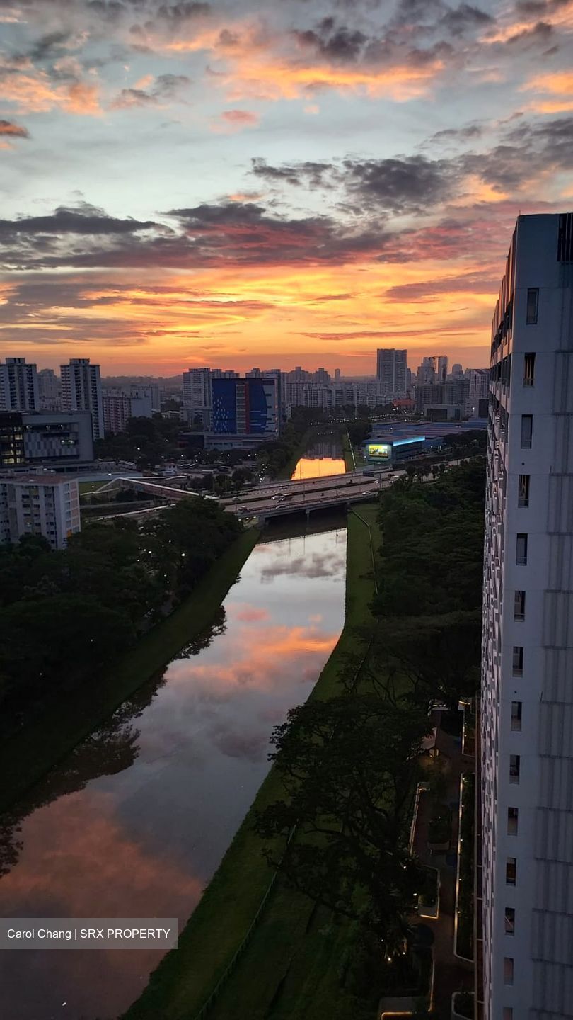The Tre Ver (D13), Condominium #561486491